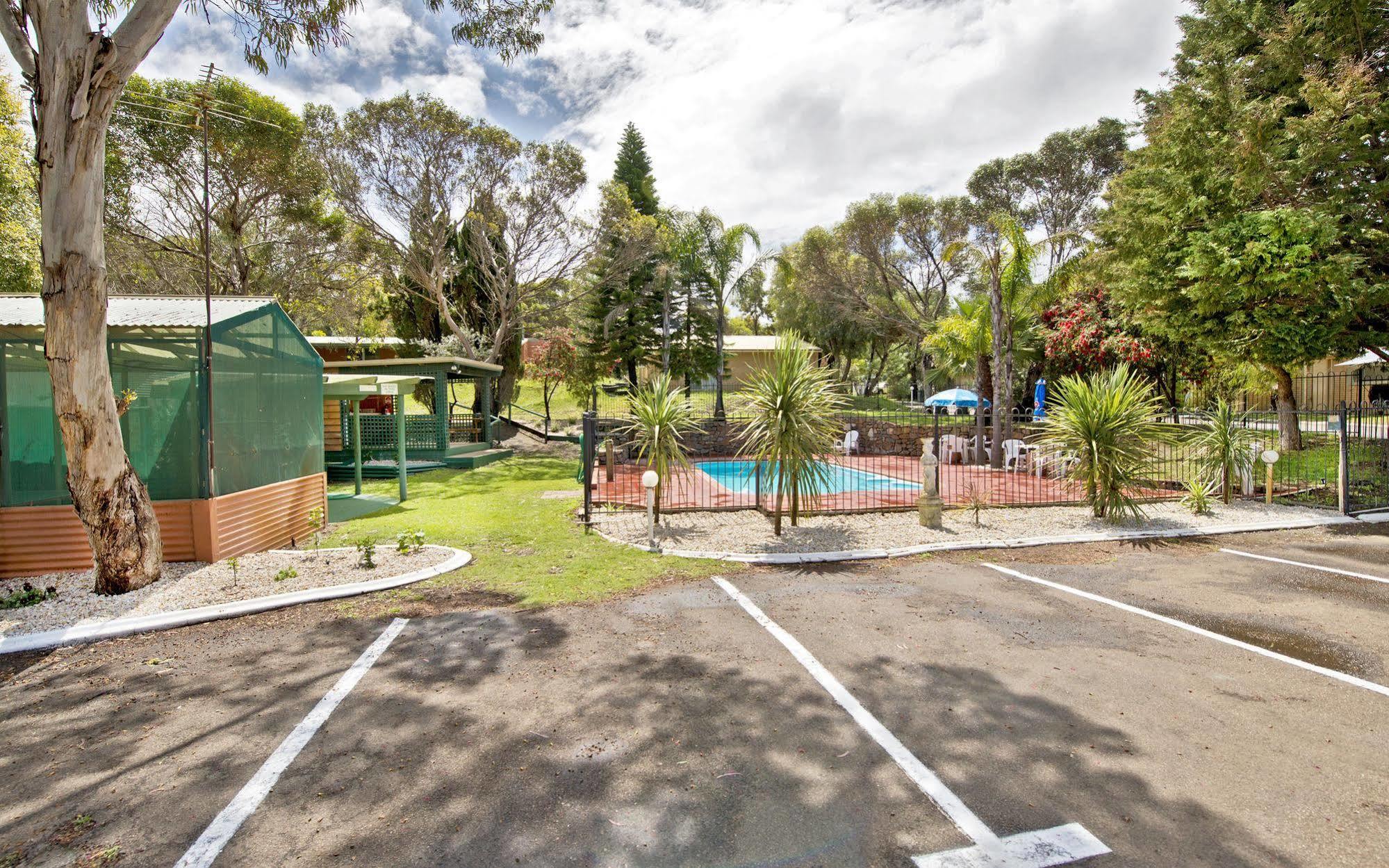 Acclaim Pine Grove Holiday Park Esperance Ngoại thất bức ảnh